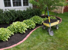 Garden mulch service